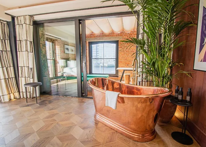 Сity center hotels Mayson